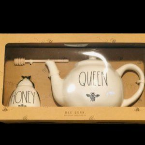 Rae Dunn By Magenta Ceramic QUEEN BEE Teapot, HONE